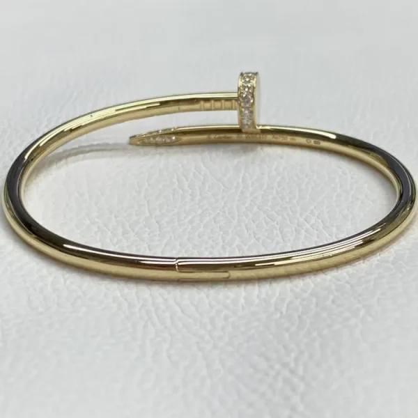 Fake Cartier Juste Un Clou 18K Yellow Gold Bracelet Classic Model Diamonds