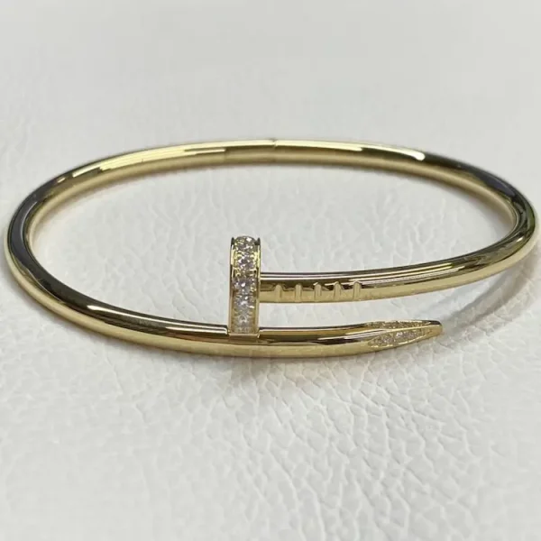 Fake Cartier Juste Un Clou 18K Yellow Gold Bracelet Classic Model Diamonds