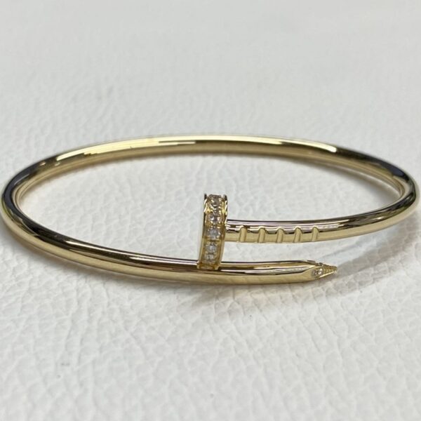 Cheap Price Cartier Small Diamond Juste Un Clou Bracelet