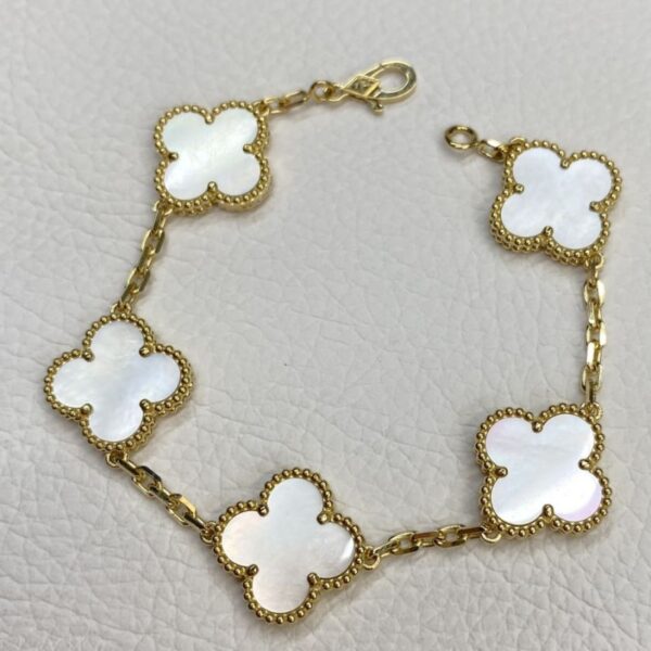 Cheap Price Van Cleef Arpels Vintage Alhambra MOPBracelet 5 Motifs