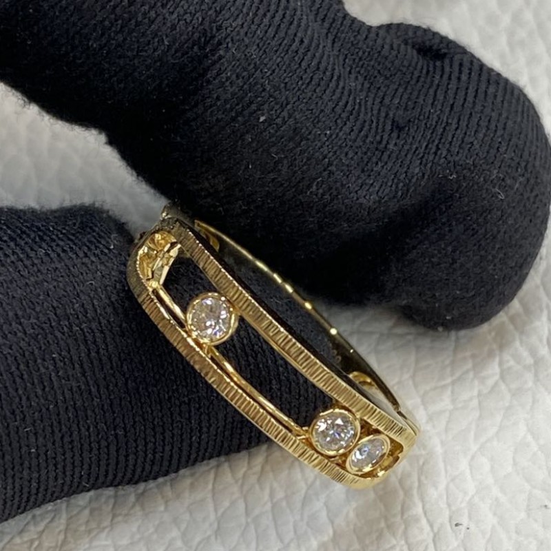 Messika Move Classique 18K Yellow Gold Diamond Ring (2) Messika Move Classique 18K Yellow Gold Diamond Ring